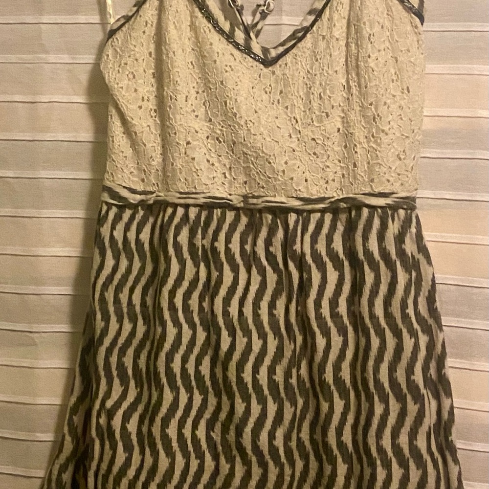 URBAN OUTFITTERS/staring at stars dress size small